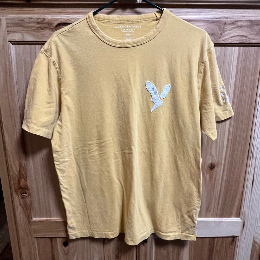American Eagle Super Soft Standard Fit Short Sleeve Tee Yellow Medium